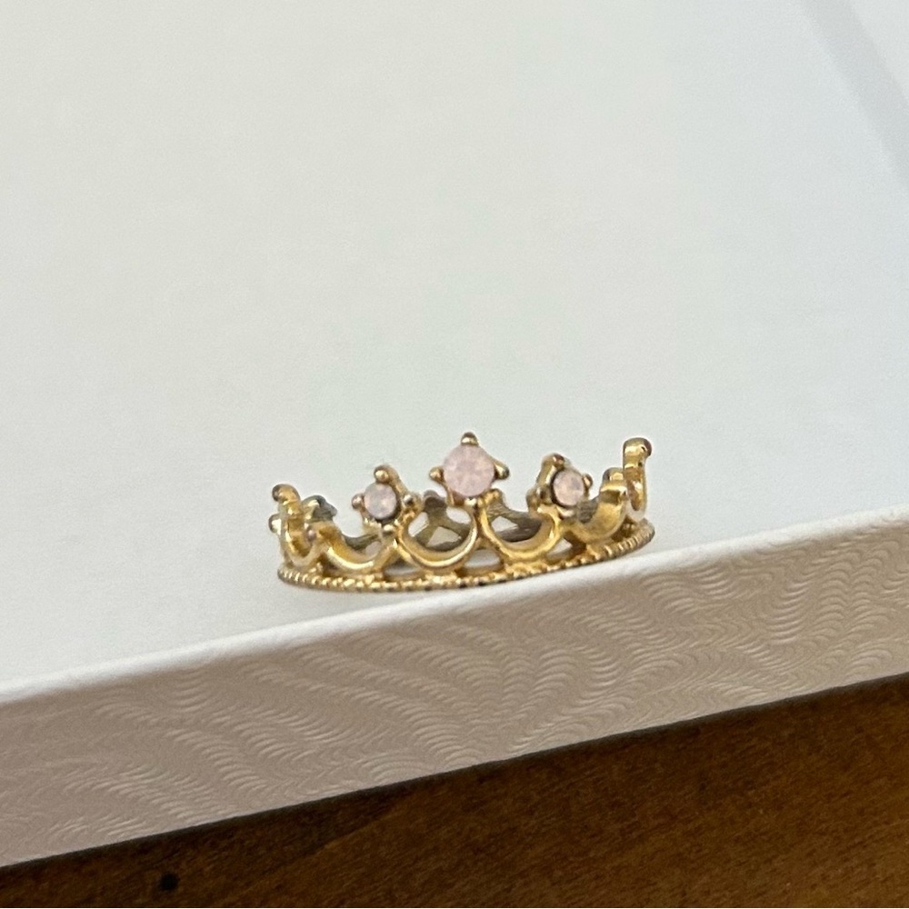 Crown Ring with Pink Accents